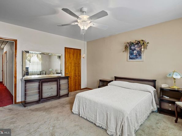 2320 S 10TH Street, Philadelphia PA 19148