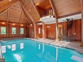 2401 Oakmont Court, Oakton VA 22124