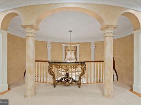 2401 Oakmont Court, Oakton VA 22124