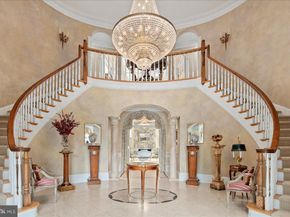 2401 Oakmont Court, Oakton VA 22124