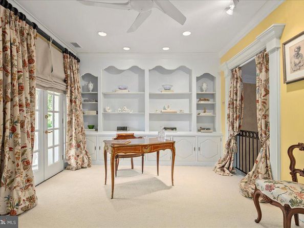 2401 Oakmont Court, Oakton VA 22124