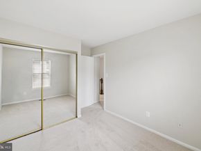 187 Saint Johns Square, Sterling VA 20164