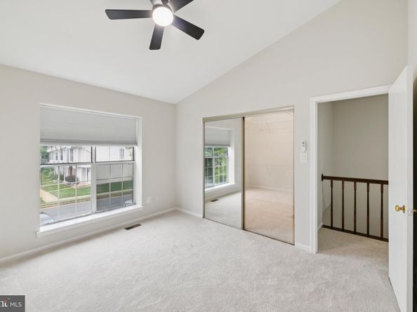 187 Saint Johns Square, Sterling VA 20164