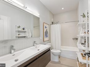 900 11TH Street SE 106, Washington DC 20003
