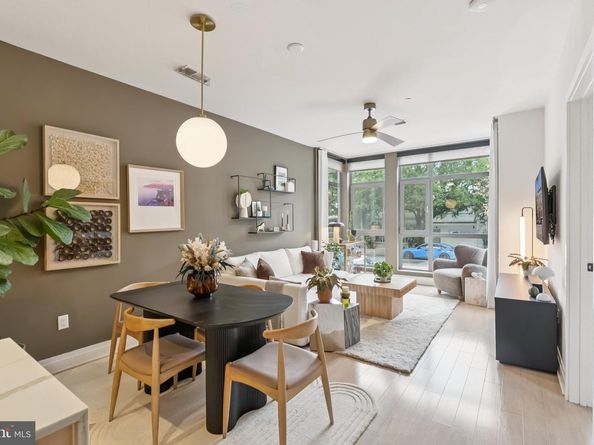 900 11TH Street SE 106, Washington DC 20003