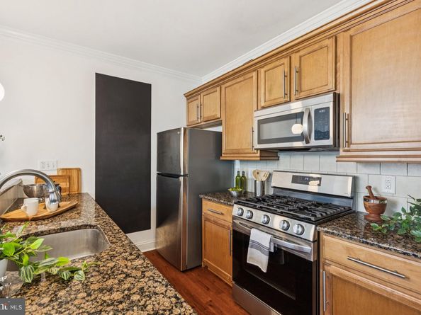 1716 Pine Street 3F, Philadelphia PA 19103