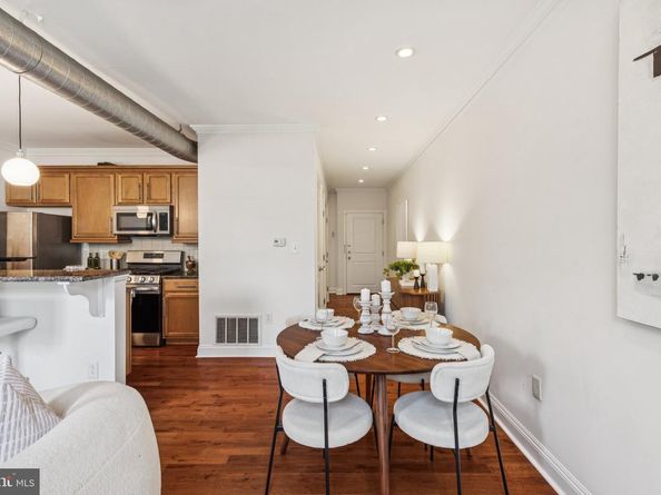 1716 Pine Street 3F, Philadelphia PA 19103