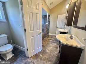4709 7TH Street S, Arlington VA 22204