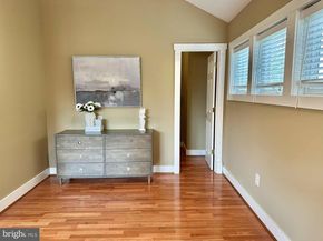 4709 7TH Street S, Arlington VA 22204