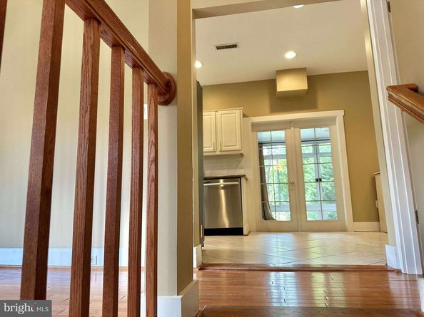 4709 7TH Street S, Arlington VA 22204