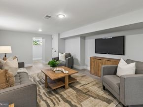6506 N Park Avenue, Philadelphia PA 19126