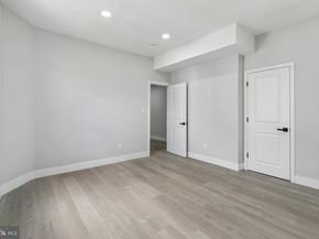 6506 N Park Avenue, Philadelphia PA 19126