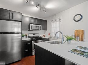 802 N 16TH Street, Philadelphia PA 19130