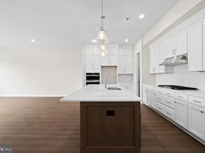217 River Trail Circle, King Of Prussia PA 19406