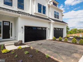 217 River Trail Circle, King Of Prussia PA 19406