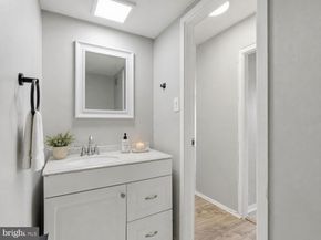 301 N Beauregard Street N 1107, Alexandria VA 22312