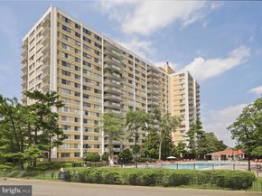 301 N Beauregard Street N 1107, Alexandria VA 22312