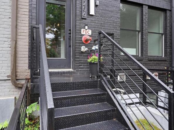 256 15TH Street SE 7, Washington DC 20003