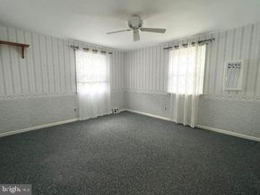 690 Old School House Drive, Springfield PA 19064