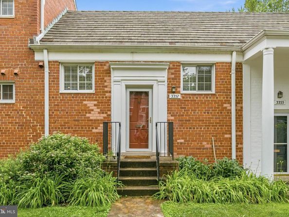 3357 Martha Custis Drive, Alexandria VA 22302