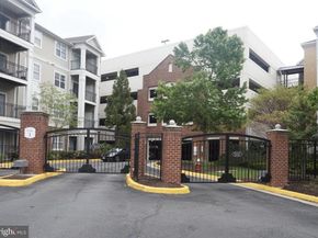 12913 Centre Park Circle 405, Herndon VA 20171