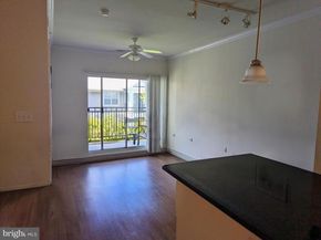 12913 Centre Park Circle 405, Herndon VA 20171