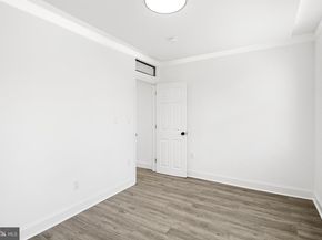 5615 Ridgewood Street, Philadelphia PA 19143