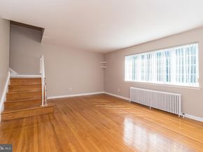 813 Green Valley Drive, Philadelphia PA 19128