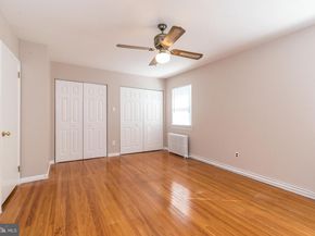 813 Green Valley Drive, Philadelphia PA 19128