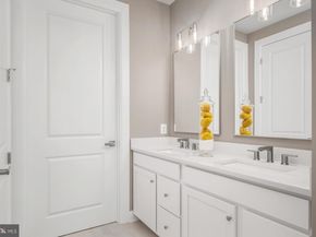 3142 Gimbel Lane, Huntingdon Valley PA 19006