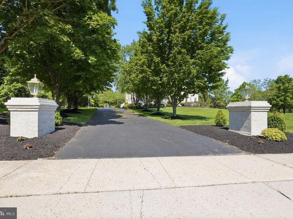 2 Rossiter Circle, New Hope PA 18938