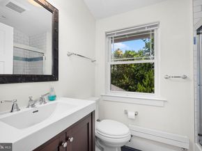 6022 26TH Street N, Arlington VA 22207