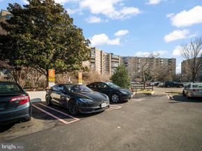 8360 Greensboro Drive 102, Mclean VA 22102