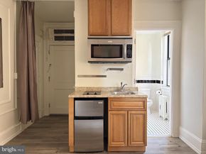 1324 Locust Street 426, Philadelphia PA 19107