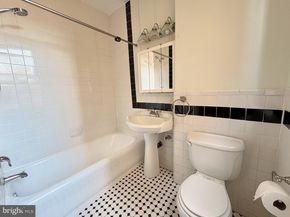 1324 Locust Street 426, Philadelphia PA 19107