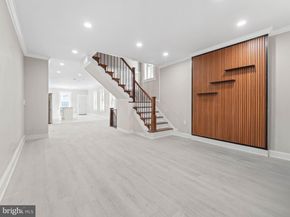 6046 Greenway Ave, Philadelphia PA 19142