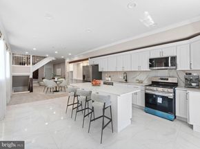 6046 Greenway Ave, Philadelphia PA 19142