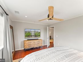 4089 S Four Mile Run Drive 404, Arlington VA 22204