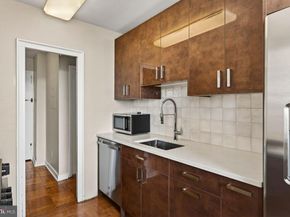 2601 Pennsylvania Avenue 1129, Philadelphia PA 19130