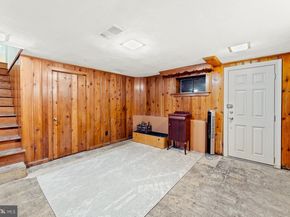 1029 Old Huntingdon Pike, Huntingdon Valley PA 19006