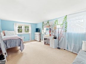 1029 Old Huntingdon Pike, Huntingdon Valley PA 19006