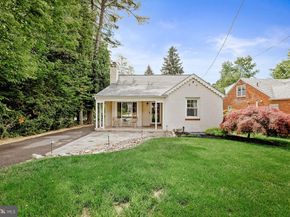 1029 Old Huntingdon Pike, Huntingdon Valley PA 19006