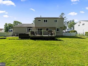 1011 Red Barn Road, Warminster PA 18974