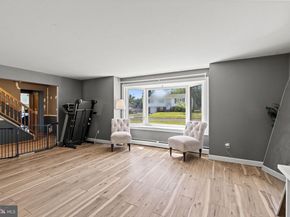 1011 Red Barn Road, Warminster PA 18974