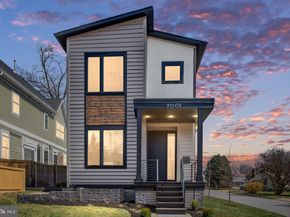 2001 N George Mason Drive, Arlington VA 22207