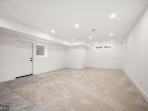 2001 N George Mason Drive, Arlington VA 22207