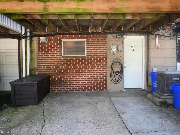 5134 Westley Drive, Clifton Heights PA 19018