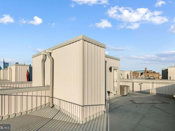 1327 S Capitol Street, Philadelphia PA 19146