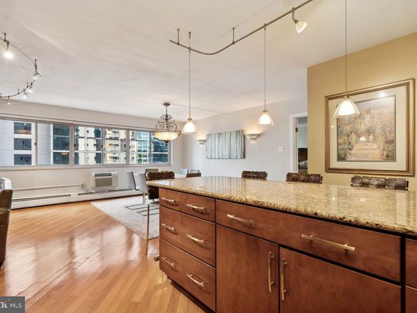 1900 John F Kennedy Boulevard 130406, Philadelphia PA 19103