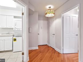1900 John F Kennedy Boulevard 130406, Philadelphia PA 19103